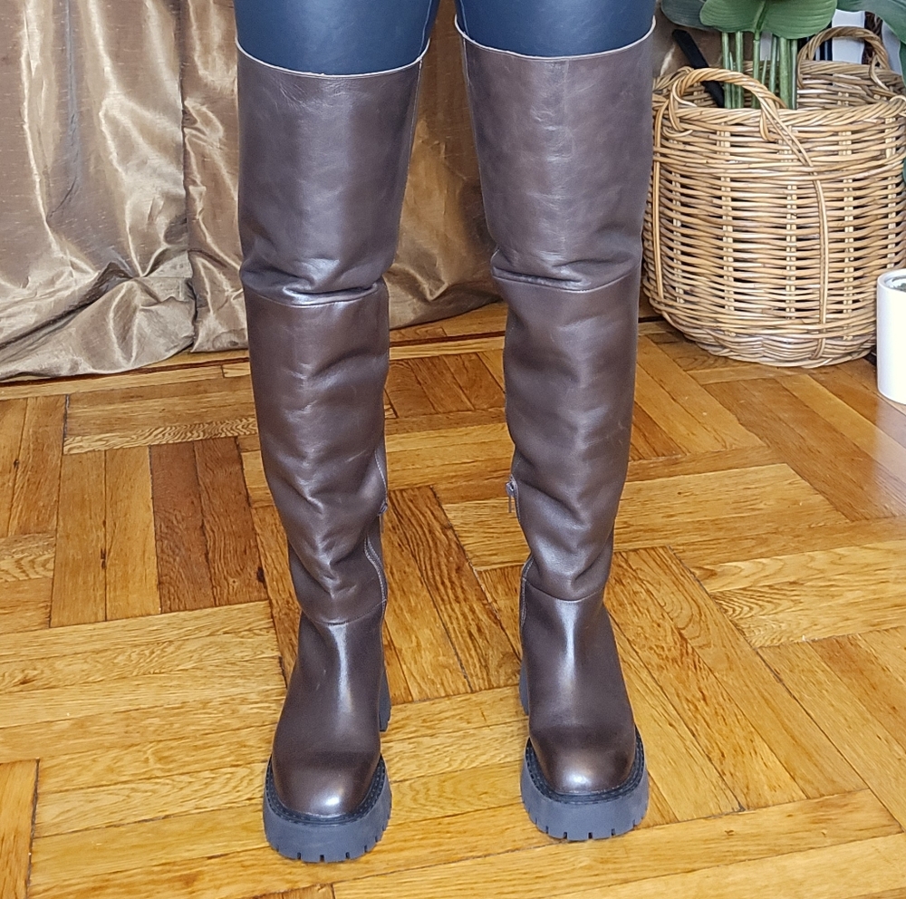 Women’s Over-the-Knee Platform Riding Boots in Dark Brown